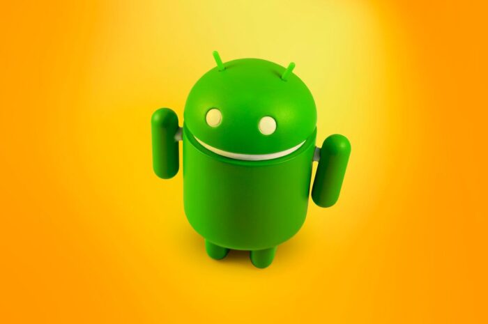 內嵌木馬的假Android智能電話
